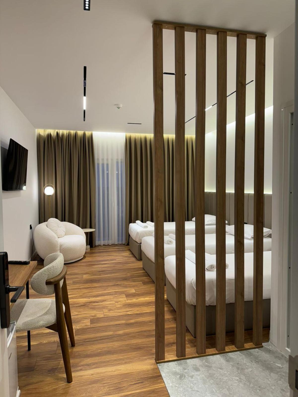 Hotel Jurgen Lezhë Exteriér fotografie